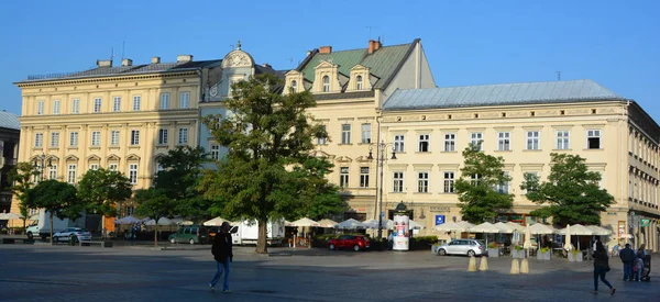 Kracow 폴란드 크라코프 시가지의 광장은 중심부에 공간이다 — 스톡 사진
