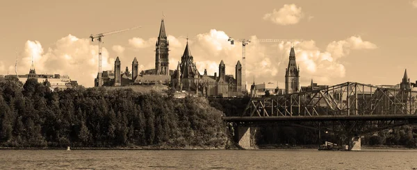 Ottawa Ontario Canada 2021 Kraliyet Alexandra Eyaletler Arası Köprüsü Veya — Stok fotoğraf