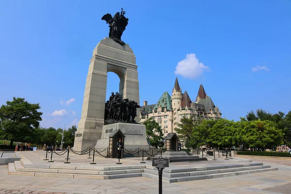 Ottawa Ontario Canada 2021 Memorial Guerra Nacional Cenotáfio Granito Alto — Fotografia de Stock