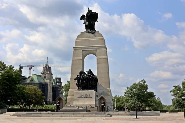 Ottawa Ontario Canada 2021 Memorial Guerra Nacional Cenotáfio Granito Alto — Fotografia de Stock