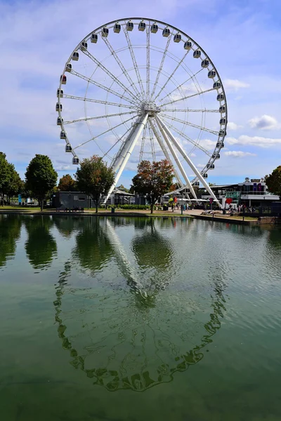 Montreal Canada Grande Roue Montreal Najwyższy Diabelski Młyn Kanadzie Pozwala — Zdjęcie stockowe