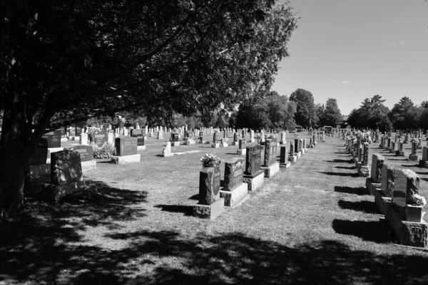 Bromont Quebec Canada 2021 Graves Roman Catholic Cemetery Bromont Haute — Foto Stock