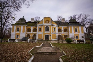 Ukrayna Zakarpattia bölgesindeki Vynohradiv Sarayı