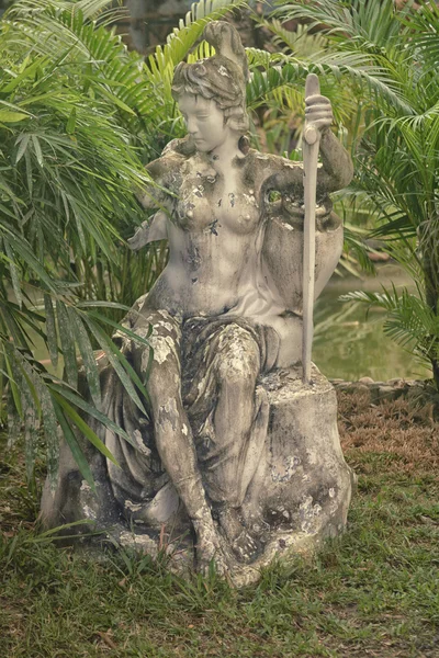 Heykel, Roma İmparatorluğu'nun ilk imparatoru Augustus