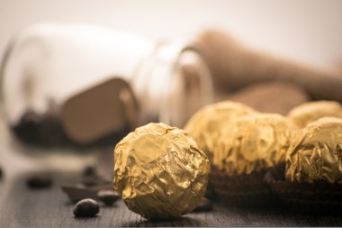 Dekorasyonu ile İtalyan çikolata tatlılar