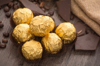 Dekorasyonu ile İtalyan çikolata tatlılar