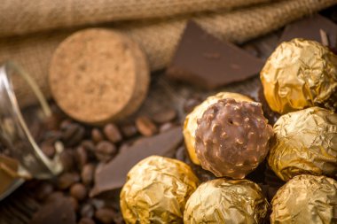 Dekorasyonu ile İtalyan çikolata tatlılar