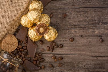 Dekorasyonu ile İtalyan çikolata tatlılar