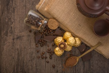 Dekorasyonu ile İtalyan çikolata tatlılar