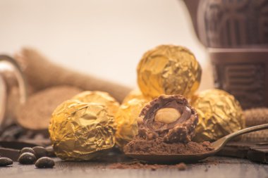 Dekorasyonu ile İtalyan çikolata tatlılar