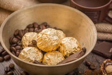 Dekorasyonu ile İtalyan çikolata tatlılar