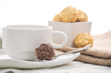 Dekorasyonu ile İtalyan çikolata tatlılar