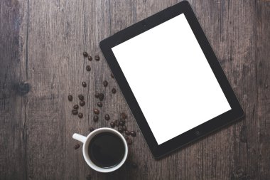 Kahve fincanı ve Ipad