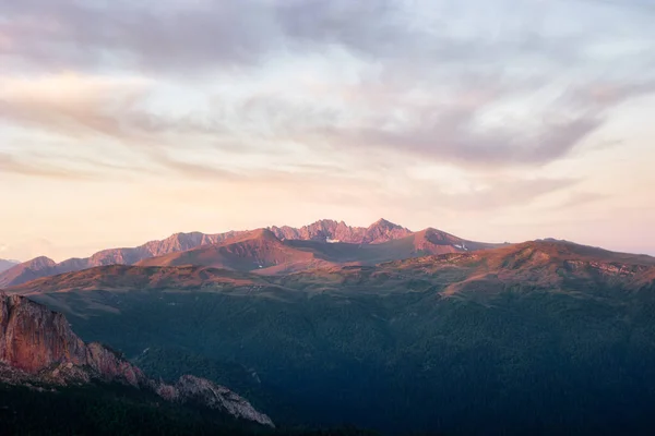 Montagna Cime Neve Paesaggio Tramonto Montagne Caucasiche Della Repubblica Adygea — Foto Stock