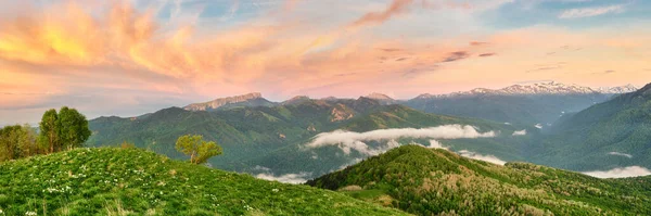 Valle Montagna Durante Alba Bellissimo Paesaggio Naturale Adygea Fai Fai — Foto Stock