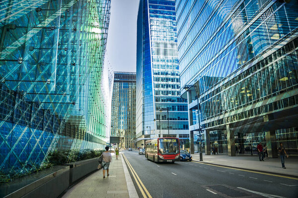 Office buildings and South Quay footbridge in Canary Wharf, London, UK, Canary Wharf