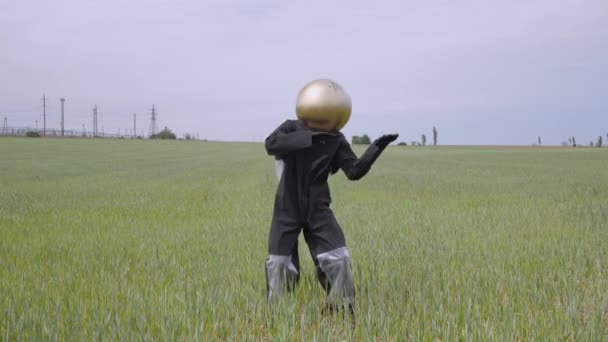 Unknown Person Gold Ball Instead Head Black Suit Standing Black — Stock Video