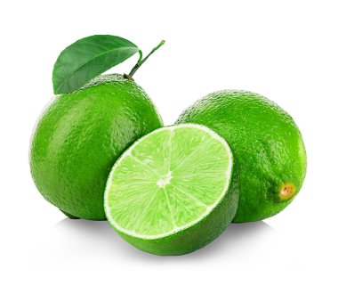 Beyaz bir arka plan üzerinde Limes izole yakın çekim