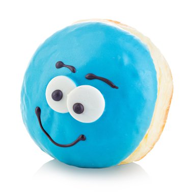 Beyaz bir arka plan üzerinde izole çörek yakın çekim