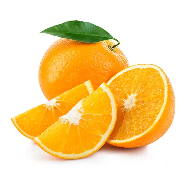 Pomerančové ovoce izolované na bílém pozadí. — Stock fotografie