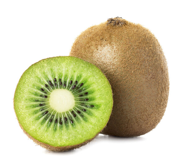 Плоды Kiwi крупным планом изолированы на белом фоне
.