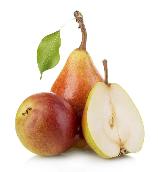 Pears with slice isolated on a white background. — Stock Photo, Image