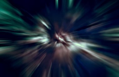 Hızlanma hareketi var. Işık ve çizgiler koyu arkaplanda hızla hareket ediyor