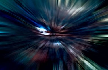 Hızlanma hareketi var. Işık ve çizgiler koyu arkaplanda hızla hareket ediyor