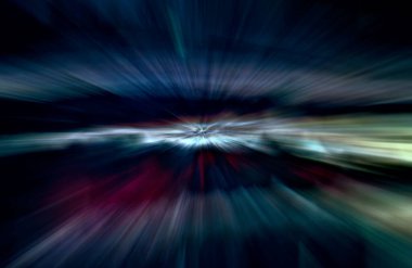 Hızlanma hareketi var. Işık ve çizgiler koyu arkaplanda hızla hareket ediyor