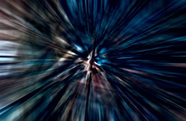 Hızlanma hareketi var. Işık ve çizgiler koyu arkaplanda hızla hareket ediyor