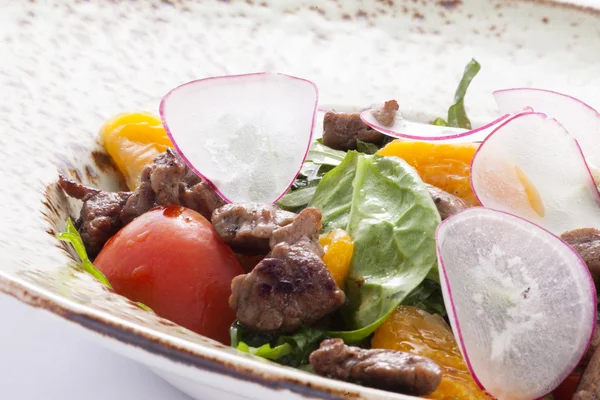 Insalata con carne — Foto Stock