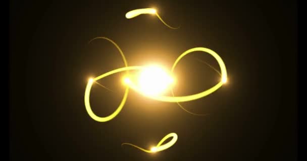 Яскраві Золоті Лінії Обертаються Навколо Сонця — стокове відео