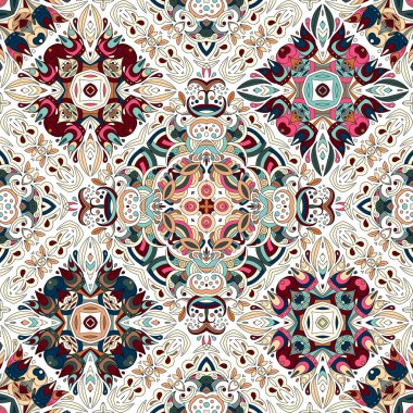Lüks oryantal kiremit seamless modeli. Renkli çiçek patchwork arka plan. Mandala boho chic tarzı. Zengin çiçek süsleme. Altıgen tasarım öğeleri. Portekiz Fas motif. Olağandışı güzelleşmek yazdırma.