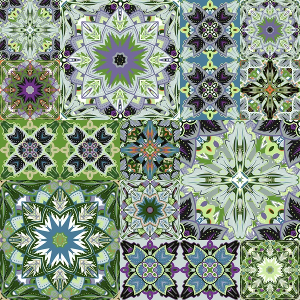 Fondo de patchwork sin costuras. Motivos ornamentales orientales. Coloridos adornos brillantes. Ilustración vectorial — Archivo Imágenes Vectoriales