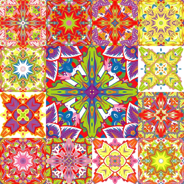 Uppsättning av sömlösa lapptäcke mönster från färgglada marockanska, portugisiska kakel, Azulejo, prydnadsföremål. Kan användas för tapeter, skuggmönster, webbsidans bakgrund, ytstrukturer. — Stock vektor
