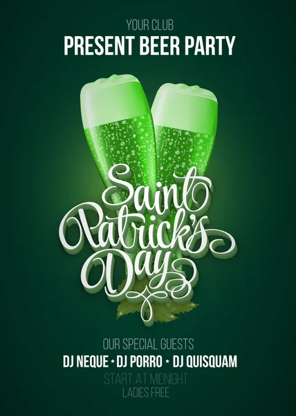 Affiche de la Saint-Patrick. Fond vert fête de la bière avec signe de calligraphie et deux verres à bière verts. Illustration vectorielle — Image vectorielle