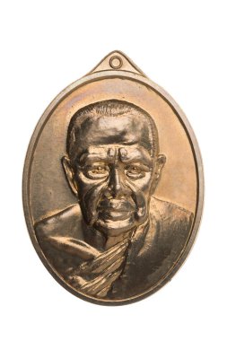 Tay tılsımı, beyaz arkaplanda tılsım olarak kullanılan küçük Buda resmi..