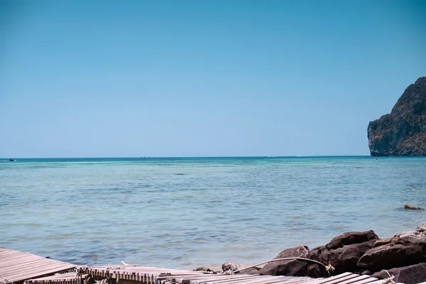 Tayland güzel beyaz kumlu plaj