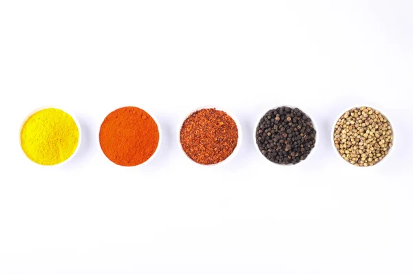 çeşitli baharatlar