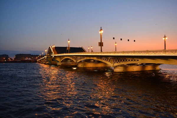 Oroszország Szentpétervár Neva Város Központ Blagoveshchensky Híd Kora Reggel Dawn — Stock Fotó