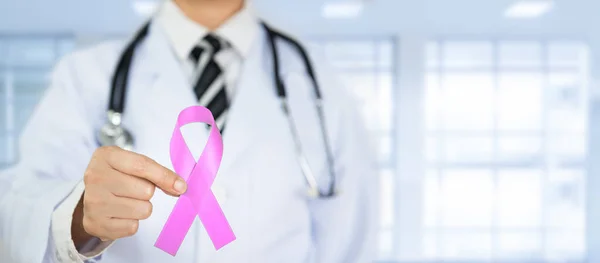 Doctor Holds Pink Ribbon International Breast Cancer Day October — Stock Photo, Image