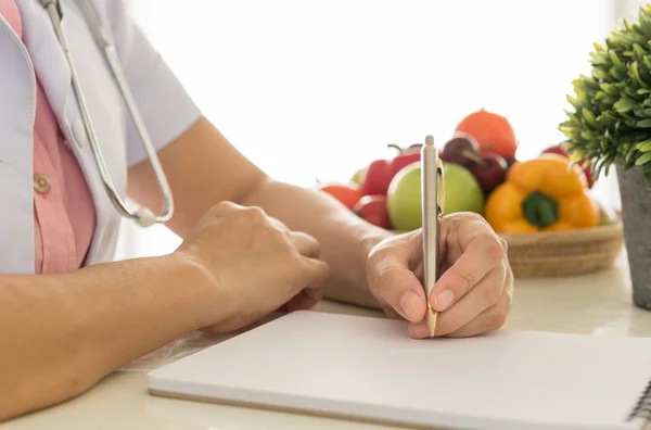 Nutritionists are health care plan — Stock Photo, Image