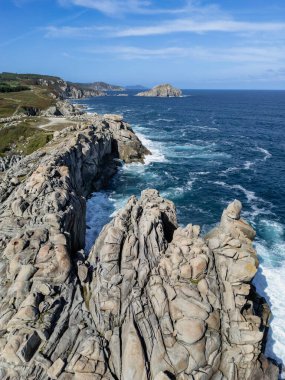 Punta de Moras çevresi Xove, Lugo, Marinha Lucense. Kağıt Kayalıklar