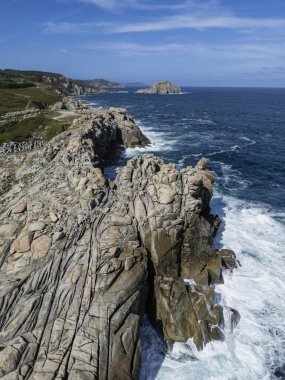 Punta de Moras çevresi Xove, Lugo, Marinha Lucense. Kağıt Kayalıklar