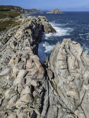 Punta de Moras çevresi Xove, Lugo, Marinha Lucense. Kağıt Kayalıklar