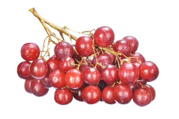 Delicioso cacho vermelho sem sementes de uva carmesim isolado no branco — Fotografia de Stock