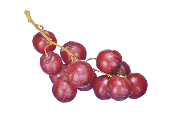 Смачний пучок червоного безсіяного малинового винограду ізольований на білому — стокове фото