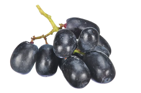 Delicious and fresh black seedless grape isolated on white — Stock Photo, Image