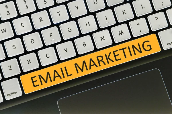 Clavier bouton écrit email marketing — Photo