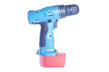 Beyaz arka plan üzerinde Akülü matkap